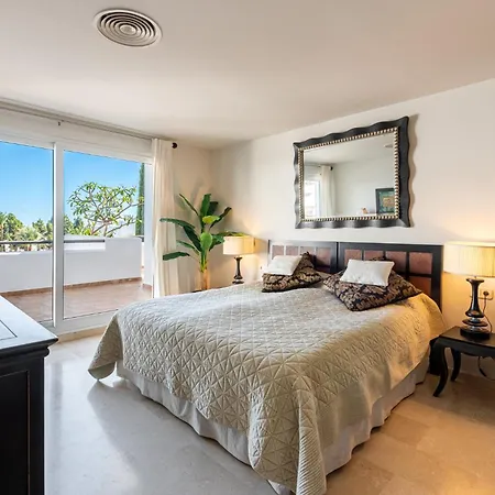 Palm Frontline Penthouse בית נופש