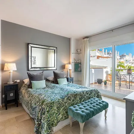 Palm Frontline Penthouse * מארבלה